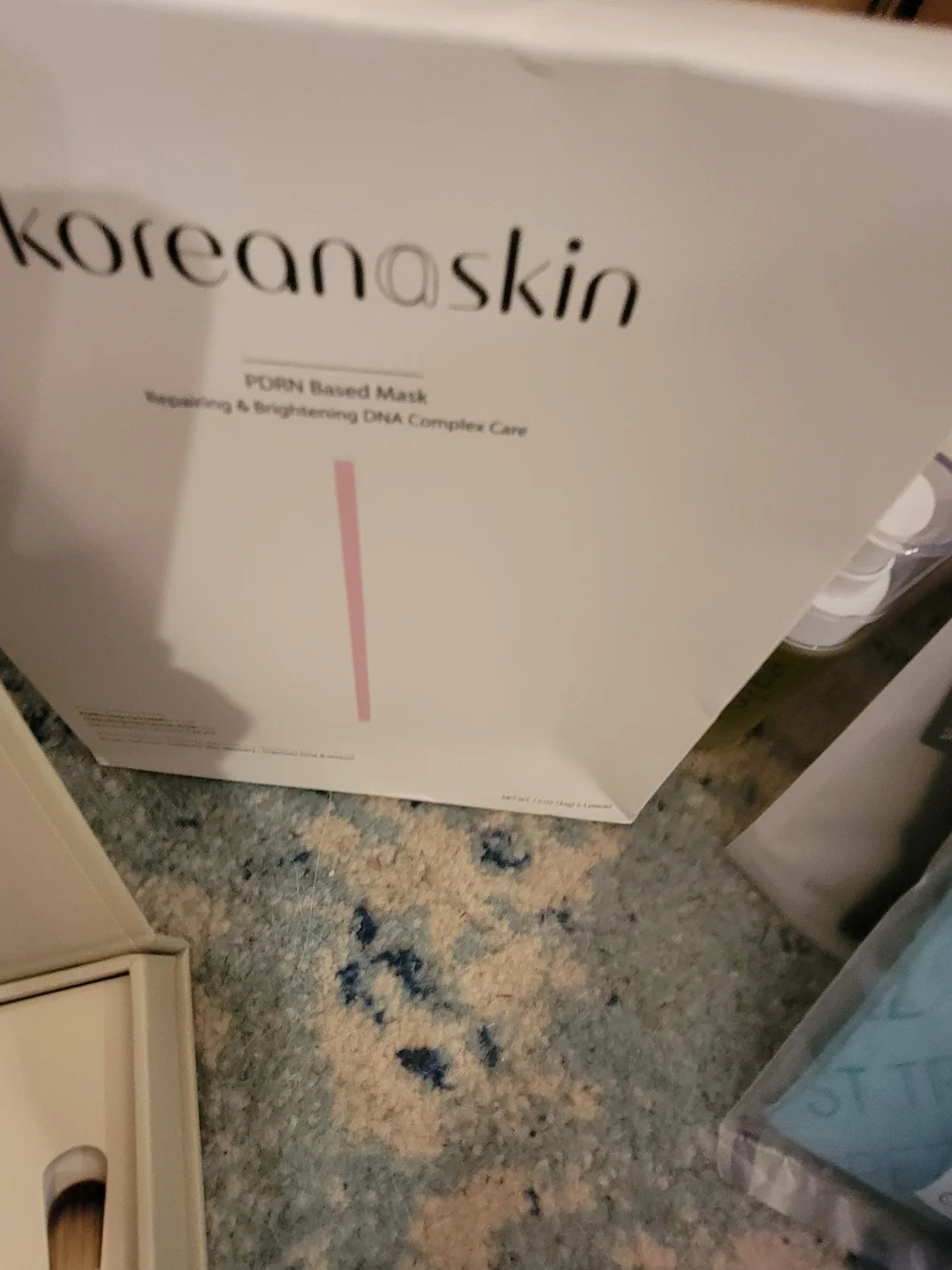 A Box Full Of Many High End Facial Items & Women's 8 Piece White Makeup Brushes